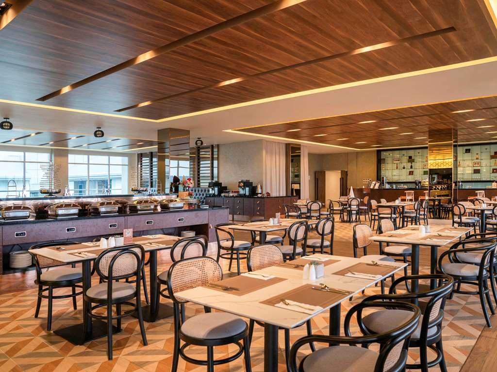 Mercure Langkawi Pantai Cenang Restaurant bilde